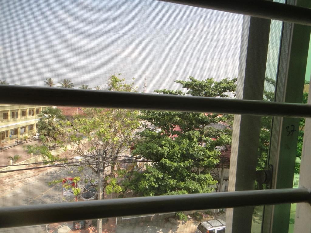 Borey Vatanac Guesthouse Kampot Exterior foto